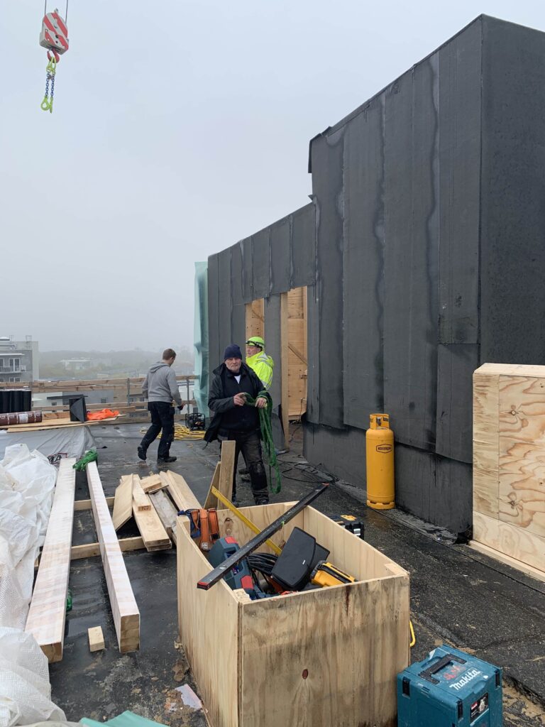 Opbygning af elevator tårne - Risskovbrynet. SL Byg